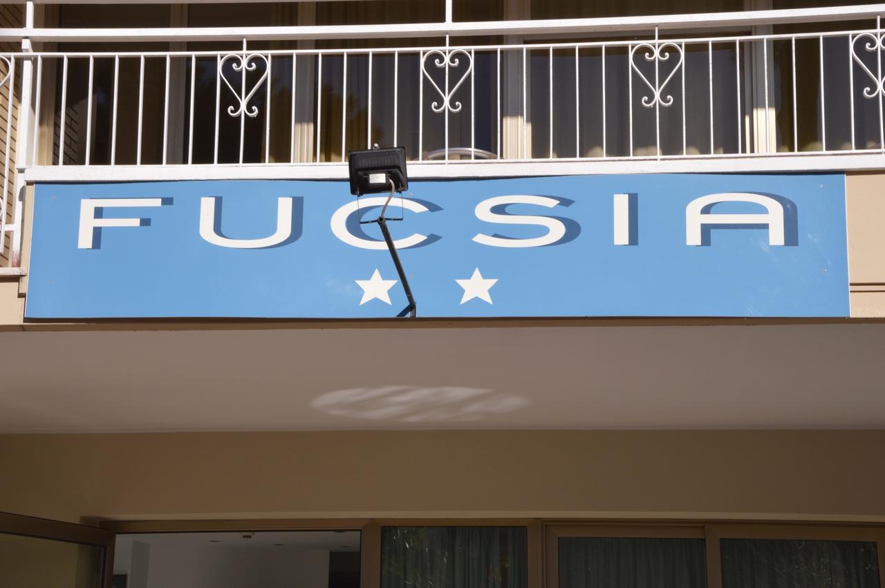 Hotel Fucsia ريتشوني المظهر الخارجي الصورة